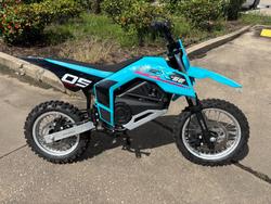 CFMOTO CX-5E