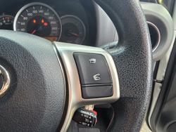 2016 Toyota Yaris Ascent