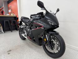 2025 Honda CBR650R Black