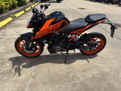 2025 Ktm 200 DUKE (ABS) Orange