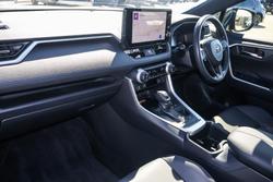 2024 Toyota RAV4 XSE