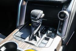 2024 Toyota Landcruiser VX