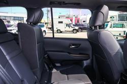 2024 Toyota Landcruiser VX