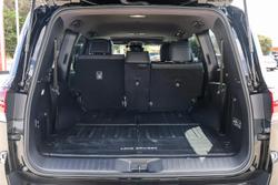 2024 Toyota Landcruiser VX