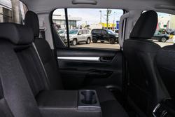 2023 Toyota Hilux SR5