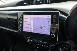 2023 Toyota Hilux SR5