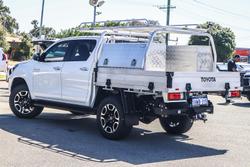 2023 Toyota Hilux SR5