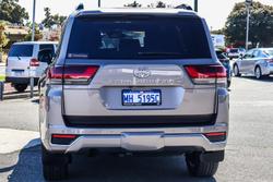 2024 Toyota Landcruiser Sahara ZX