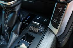 2024 Toyota Landcruiser Sahara ZX