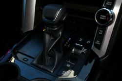 2024 Toyota Landcruiser GXL