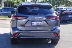 2024 Toyota Kluger Grande