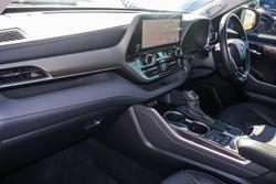 2024 Toyota Kluger Grande