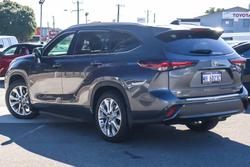 2024 Toyota Kluger Grande