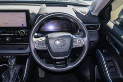 2024 Toyota Kluger Grande