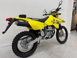2025 Suzuki 2025 Suzuki 400CC DR-Z400EM2 Enduro Yellow