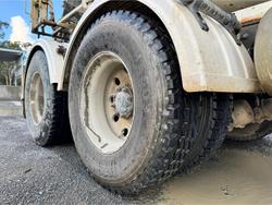 2007 MACK Concrete Agi Truck METROLINER