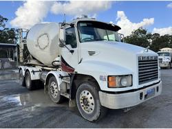 2007 MACK Concrete Agi Truck METROLINER