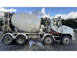 2007 MACK Concrete Agi Truck METROLINER