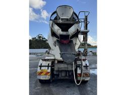 2007 MACK Concrete Agi Truck METROLINER