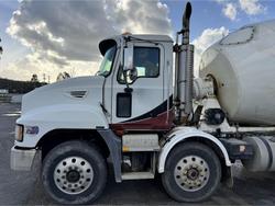 2007 MACK Concrete Agi Truck METROLINER