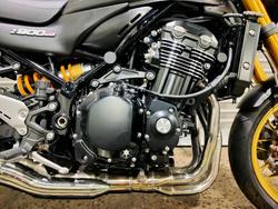 2025 KAWASAKI Z900RS SE ROAD BLACK