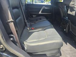 2016 Toyota Landcruiser Sahara VDJ200R 4X4 Dual Range Black