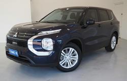 2022 Mitsubishi Outlander ES