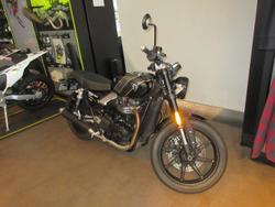 2025 Triumph Speed Twin 900 Speed Twin Black