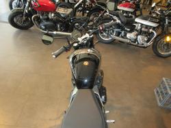 2025 Triumph Speed Twin 900 Speed Twin Black
