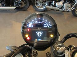 2025 Triumph Speed Twin 900 Speed Twin Black