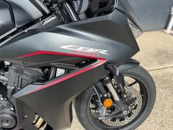 2025 Honda CBR650R BLACK