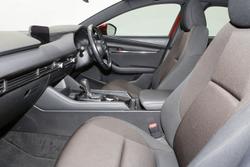 2020 Mazda 3 G25 Evolve