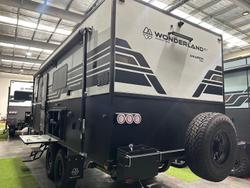 2026 Wonderland RV Amaroo 1906Q-M-C