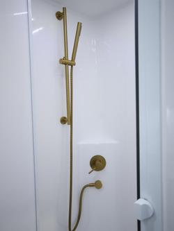 2026 Wonderland RV Amaroo 2106 Rear Bunk Layout