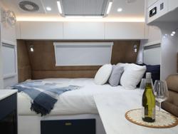 2026 Wonderland RV Amaroo 2106 Rear Bunk Layout