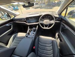 2025 Volkswagen Touareg 170TDI