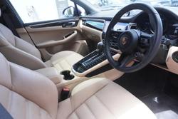 2024 Porsche Macan T