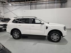 2025 Ford Everest Trend