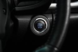 2020 Toyota Hilux SR5