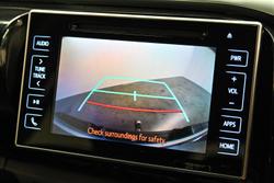 2020 Toyota Hilux SR5