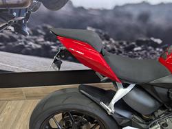 2024 DUCATI PANIGALE V2 RED