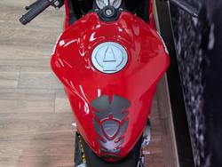 2024 DUCATI PANIGALE V2 RED