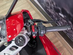 2024 DUCATI PANIGALE V2 RED