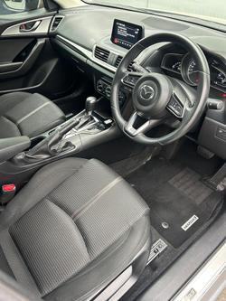 2017 Mazda 3 Maxx
