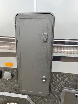 2026 Design RV F211omd Forerunner 21.10'