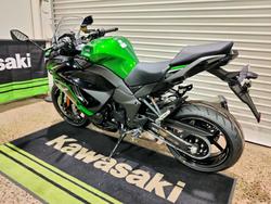 2026 KAWASAKI NINJA 1100SX SE ROAD GN1