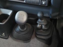 2025 Toyota Landcruiser GXL