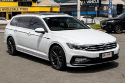 2022 Volkswagen Passat 206TSI R-Line