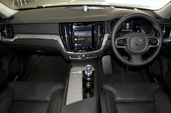 2024 Volvo V60 Cross Country Ultimate B5 Bright MY24 AWD Crystal White