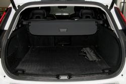 2024 Volvo V60 Cross Country Ultimate B5 Bright MY24 AWD Crystal White